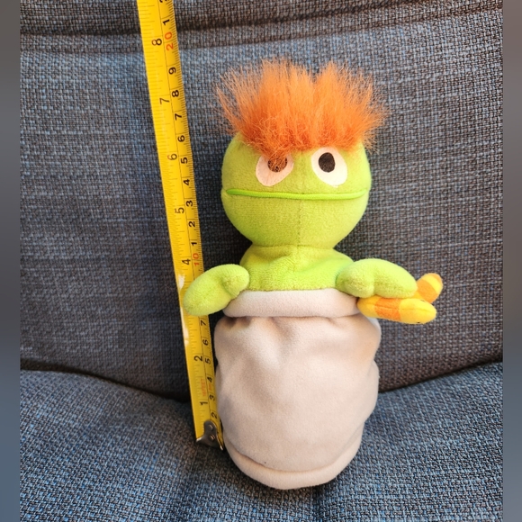 Oscar the Grouch Bean Bag Plush 1997 Tyco Sesame Street Slimey Worm - Picture 5 of 5